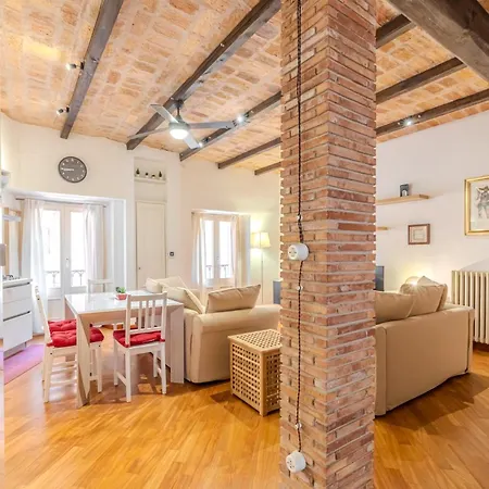 Charme E Stile A Via Foscolo Lejlighed Rom
