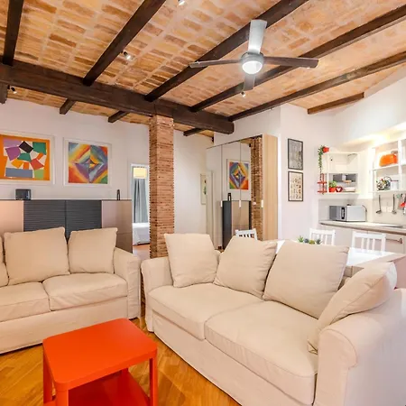 Charme E Stile A Via Foscolo Apartment Rome